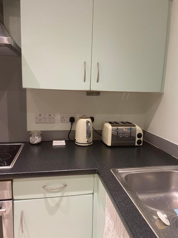 Stunning Marina apartment location location location Gosport Esterno foto