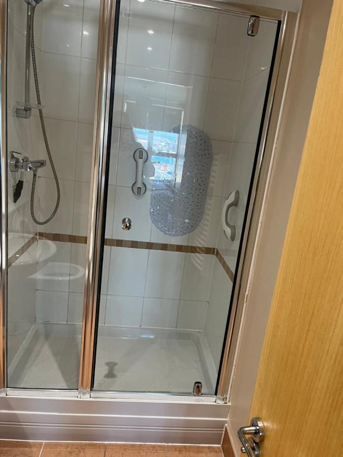 Stunning Marina apartment location location location Gosport Esterno foto